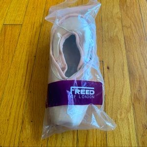 Freed Classic Pro 5.5 X Castle Maker Pointe Shoes
